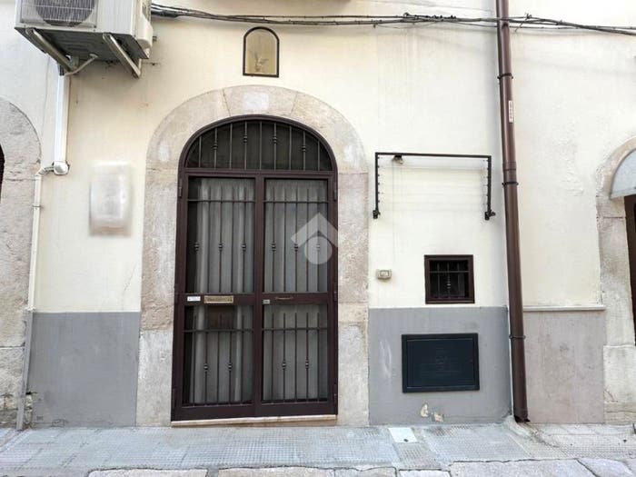 Casa monolocale in vendita in Via Mazzocchi, Centro, Canosa di Puglia