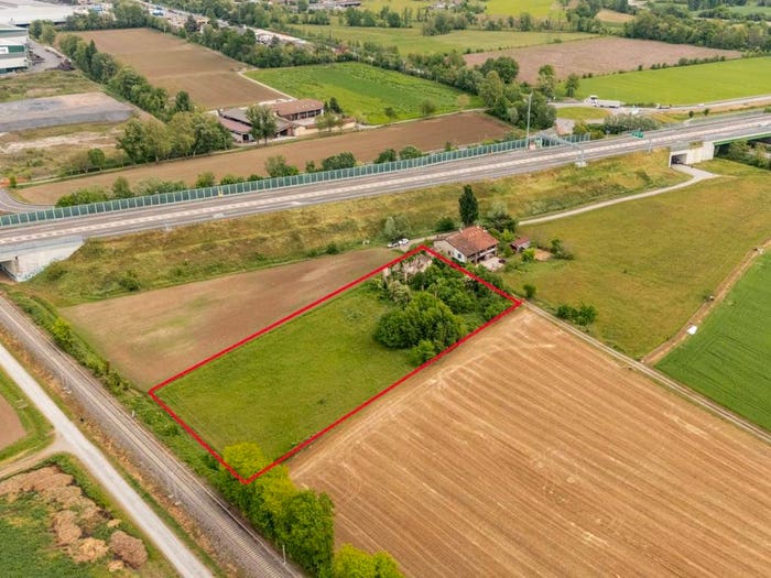Casa con 6 locali in vendita in Via Strada Statale Bis, Poncarale