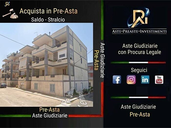Appartamento quadrilocale in vendita in Via Kennedy, Poggio Imperiale