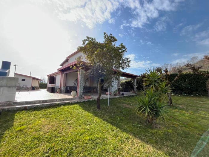 Casa con 5 locali in vendita in Via Giacomo Matteotti, Castel Campagnano
