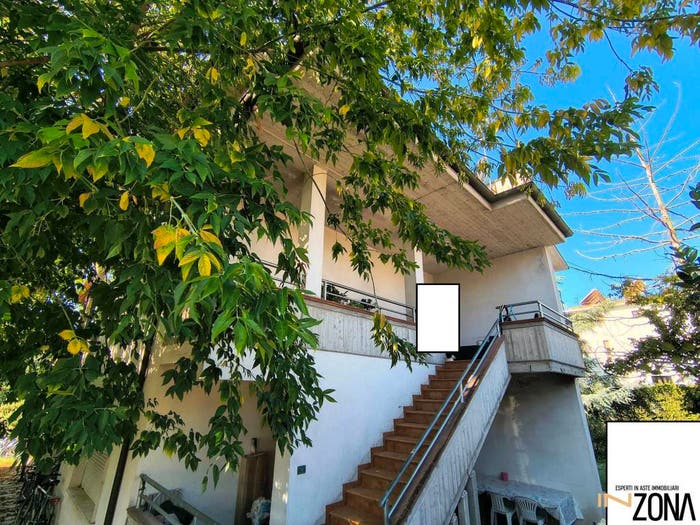 Appartamento trilocale in vendita in Via Salino, Salino, Tortoreto