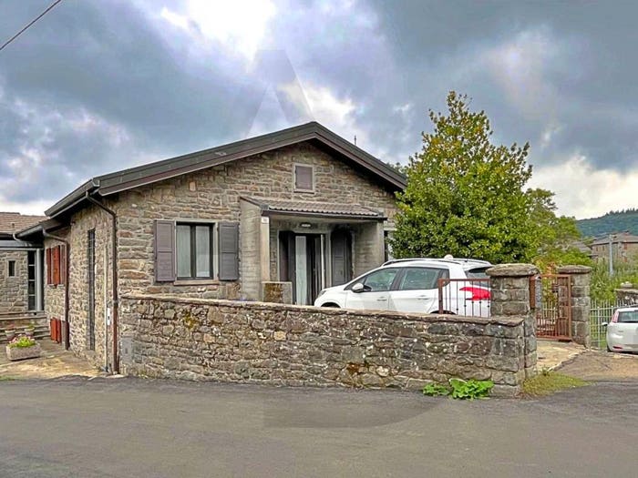 Casa con 5 locali in vendita in Via dei Cavalieri, Pianadetto, Monchio delle Corti