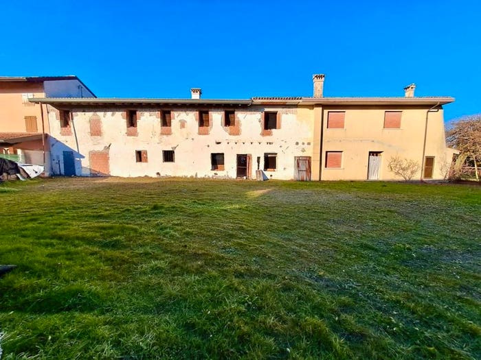 Casa con 6 locali in vendita in Mussons, Morsano al Tagliamento