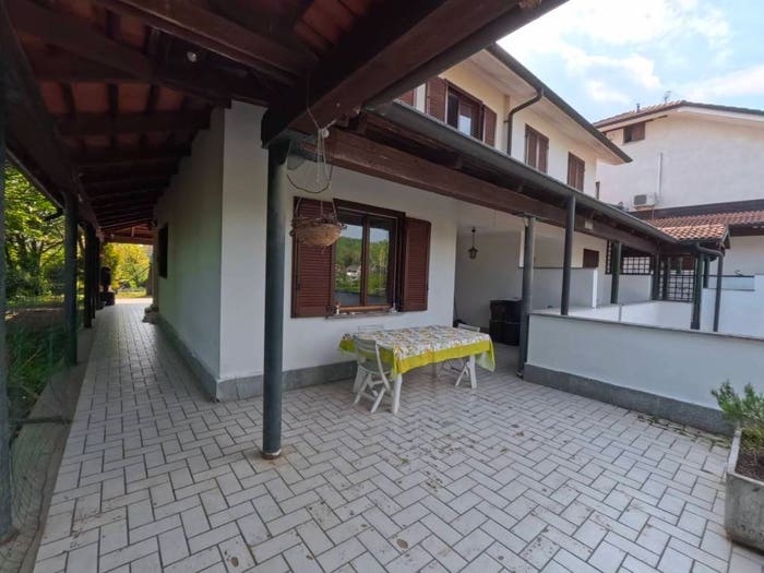 Casa con 6 locali in vendita in Via Monte Pirchiriano, Centro, Avigliana