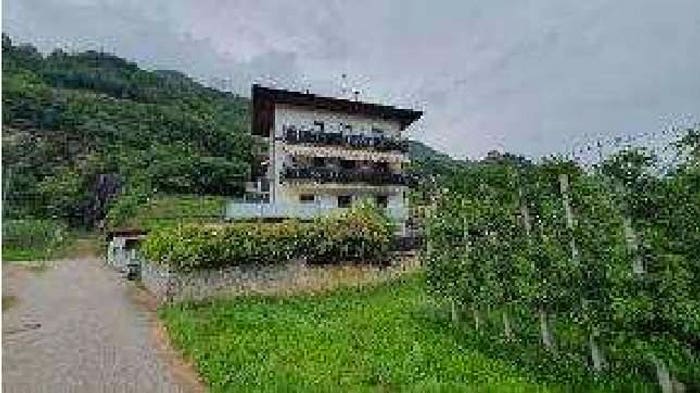 Appartamento con 5 locali in vendita in Via Nazario Sauro, Merano