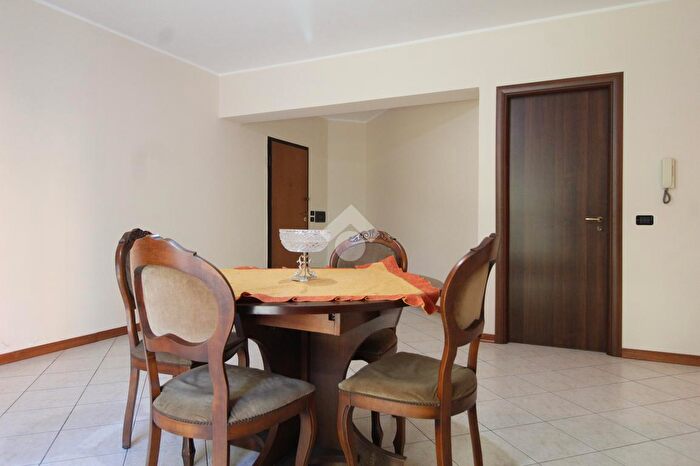 Appartamento quadrilocale in vendita in Via Risorgimento, Campo Calabro