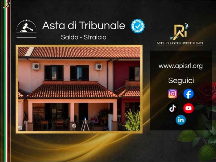 Casa con 6 locali in vendita in Strada Provinciale, Teano