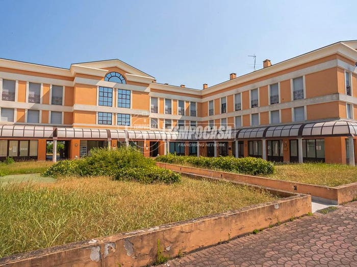 Appartamento quadrilocale in vendita in Via Brescia, Centro, Montichiari