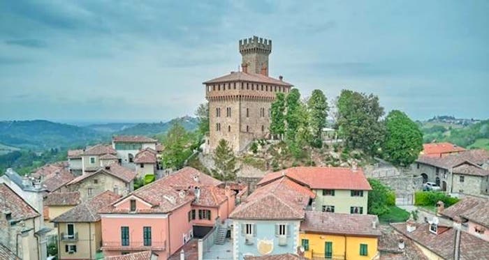 Casa con 5 locali in vendita in Via ai Piaggi, Centro, Rocca Grimalda