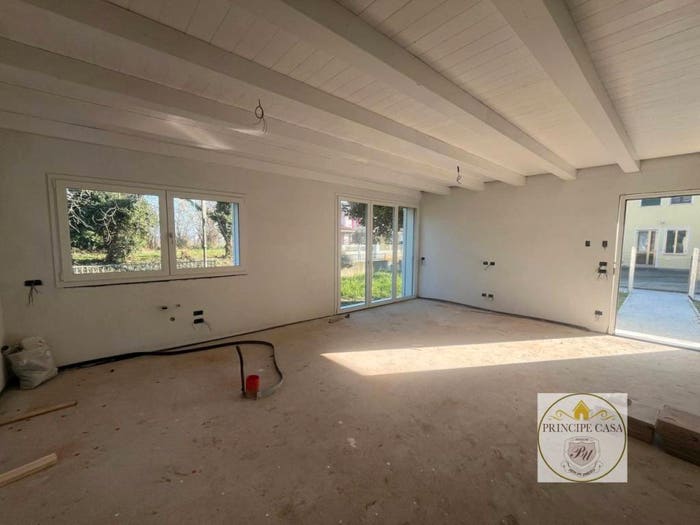 Casa quadrilocale in vendita in Roma, Centro, Pozzonovo