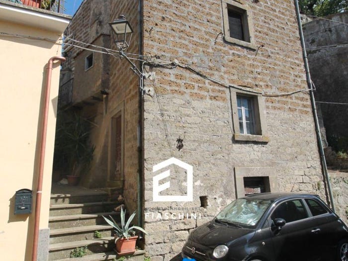 Casa con 5 locali in vendita in Via Giuseppe Mazzini, Centro, Bomarzo