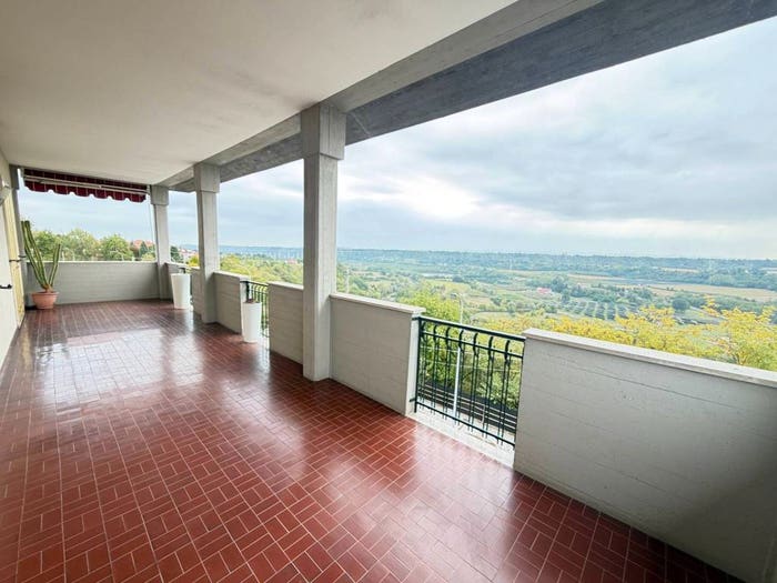 Casa con 6 locali in vendita in Via San Michele, Centro, Fossano