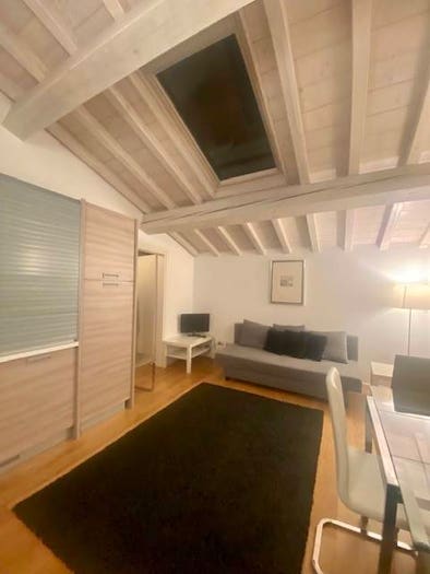 Casa bilocale in vendita in Viali, Modena