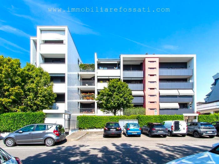 Appartamento quadrilocale in vendita in Via Santa Margherita, Bernasconi Buonarroti Bareggia, Lissone