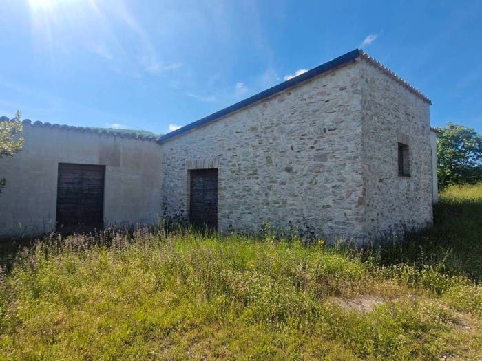 Casa quadrilocale in vendita in Ponte Santa Lucia Colfiorito Annifo, Foligno