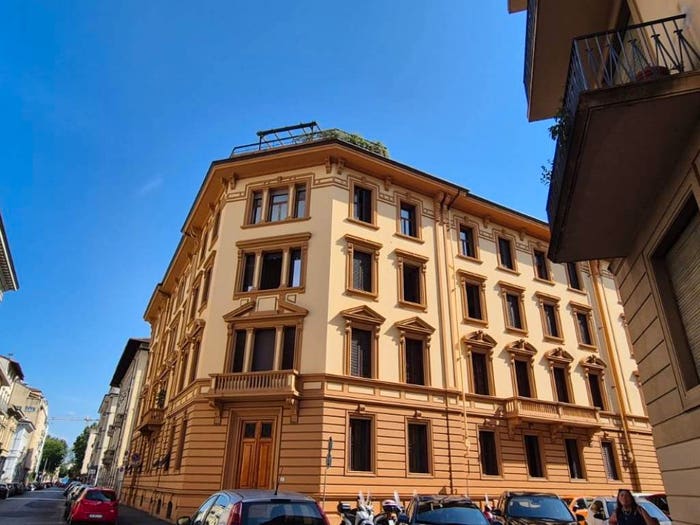Appartamento con 6 locali in vendita in Via dei Della Robbia, Mazzini Oberdan, Firenze