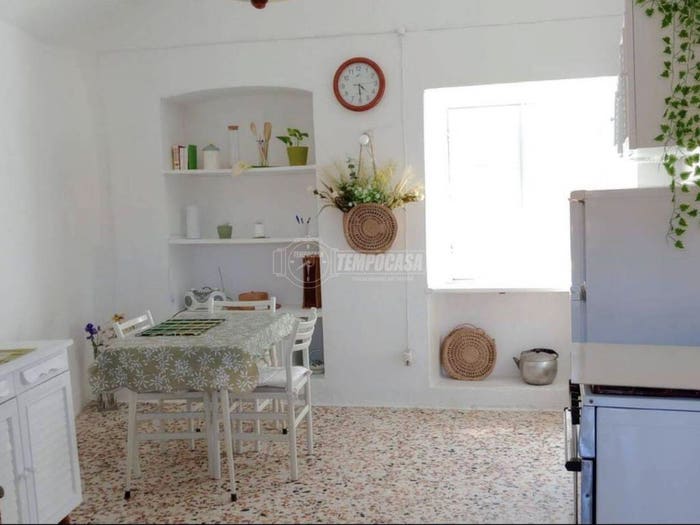 Casa con 5 locali in vendita in Via Bernardo Chiatello, Levone