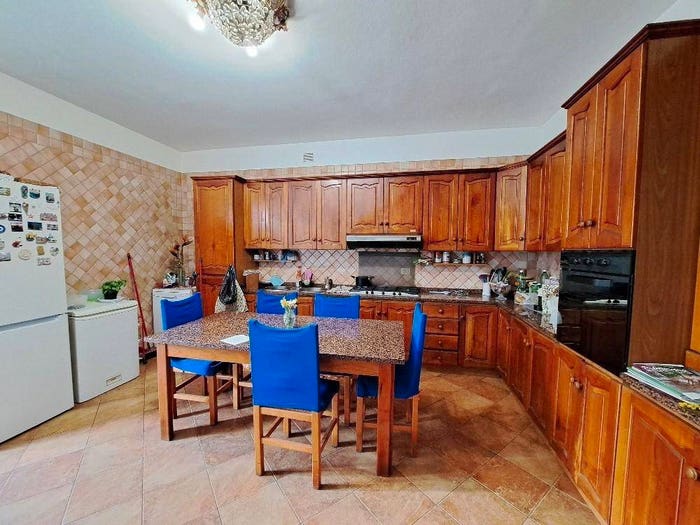 Casa con 6 locali in vendita in Navacchio Nord Zambra, Cascina