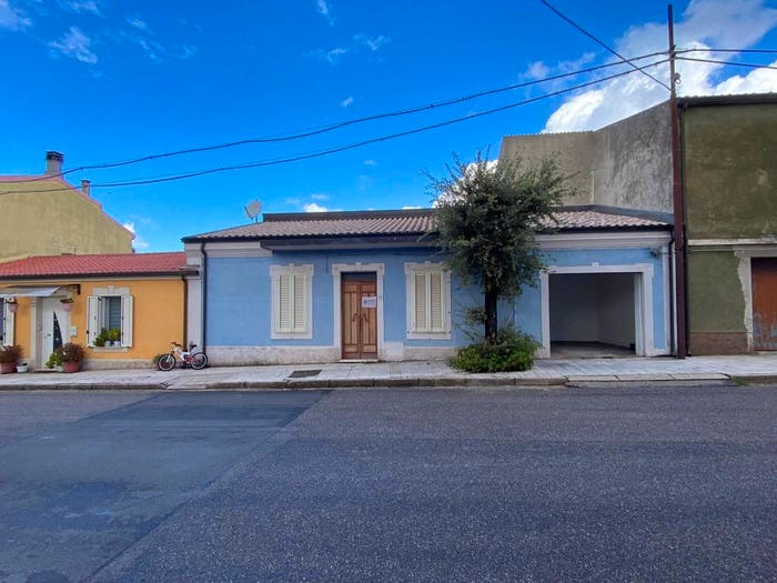 Casa con 5 locali in vendita in Corso Umberto I, Sindia