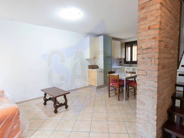 Casa bilocale in vendita in Via Botte Panaro, Centro, Bondeno