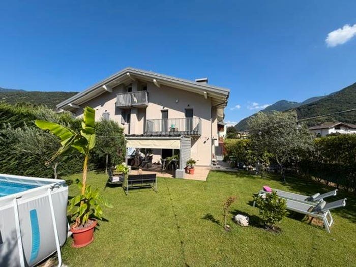 Casa quadrilocale in vendita in Centro, Ala