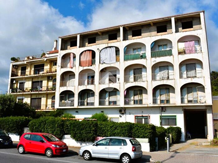 Appartamento monolocale in vendita in Lungomare S Francesco di Paola, Centro, Paola