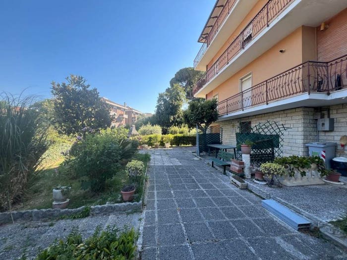 Appartamento con 6 locali in vendita in Via degli Appennini, Colle Paradiso, Jesi