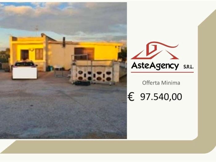 Casa con 5 locali in vendita in SS Gallipoli Taviano snc, Via Lecce Ospedale, Gallipoli