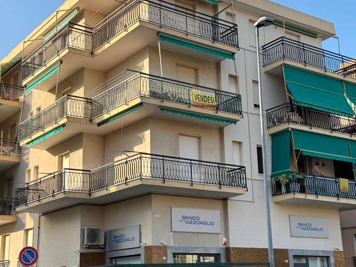 Appartamento bilocale in vendita in Viale della Repubblica, Centro, Pietra Ligure