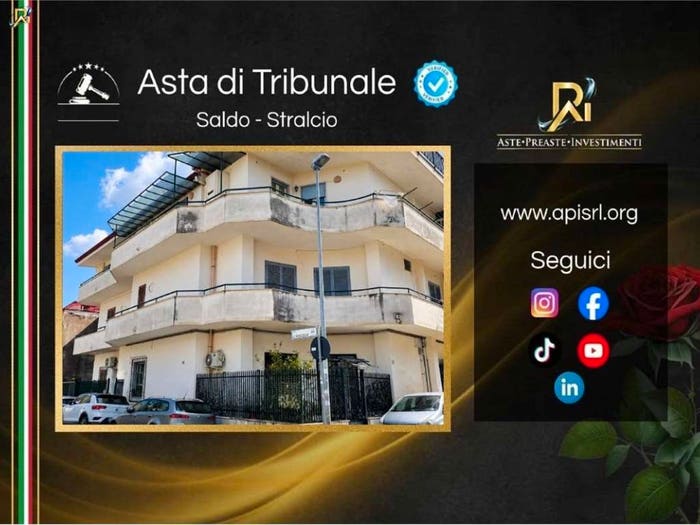 Appartamento quadrilocale in vendita in Via gilioli, Grumo Nevano