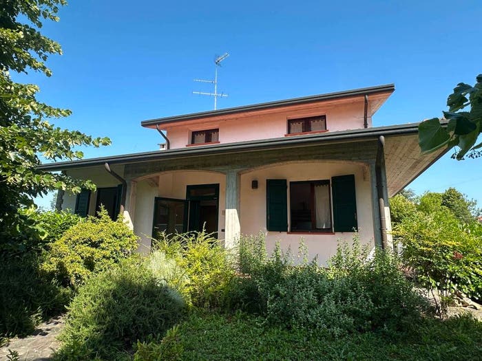 Casa con 6 locali in vendita in Largo Aprile, Centro, Castel Guelfo di Bologna