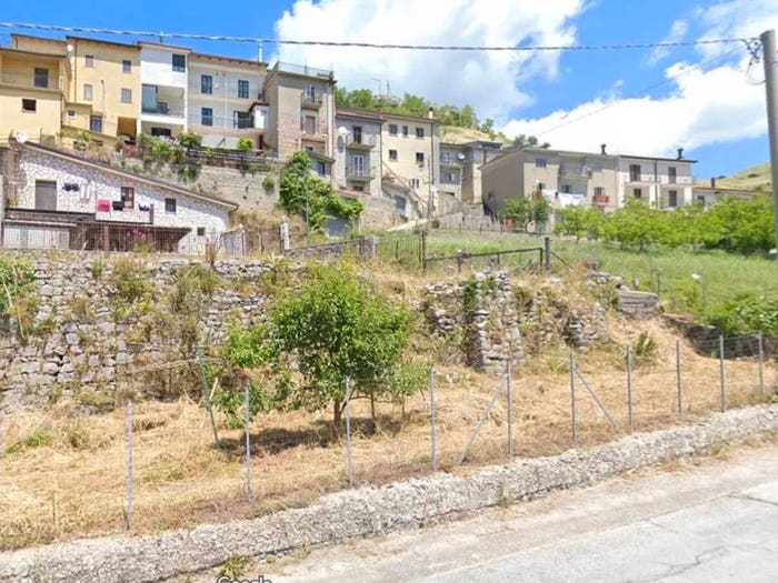 Casa trilocale in vendita in Via Giuseppe Verdi No Number, Letino