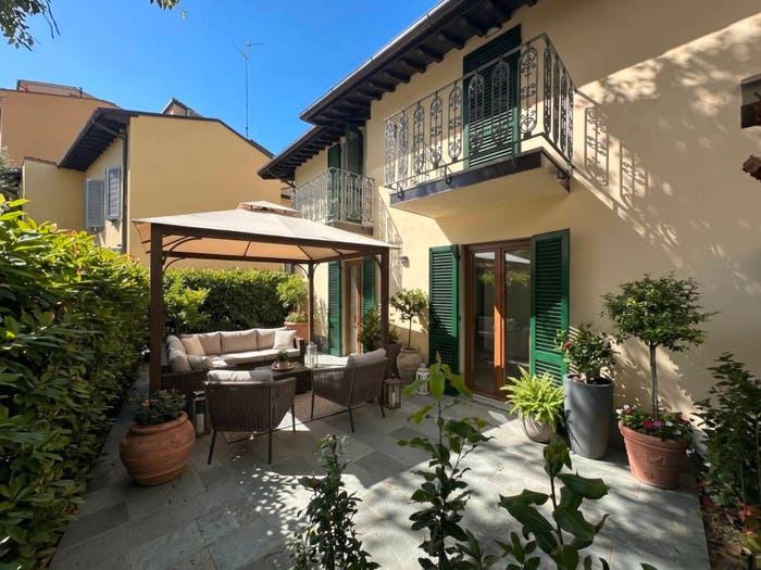 Casa con 6 locali in vendita in Via Giandomenico Romagnosi, Leopoldo Vittorio Emanuele Statuto, Firenze