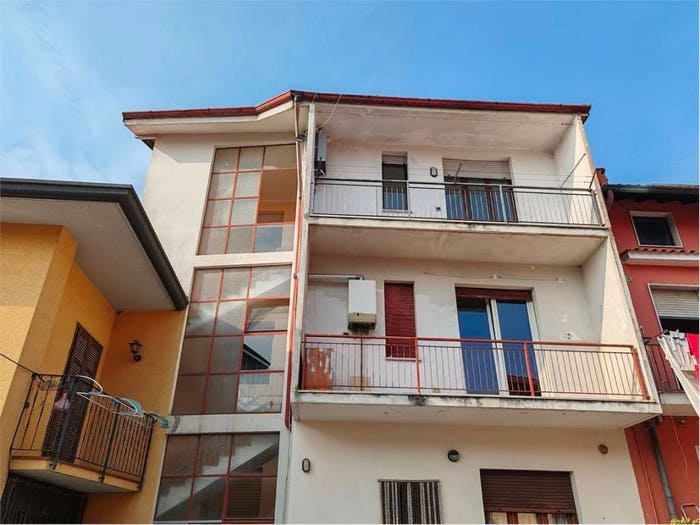 Appartamento trilocale in vendita in VIA XX SETTEMBRE, Centro, Guanzate