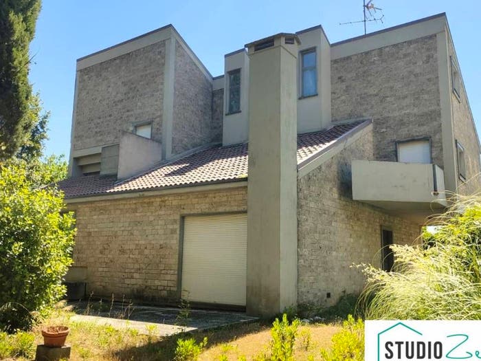 Casa con 6 locali in vendita in rimembranze, Centro, Amelia