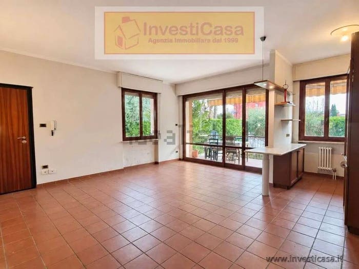 Appartamento trilocale in vendita in Centro, Lazise