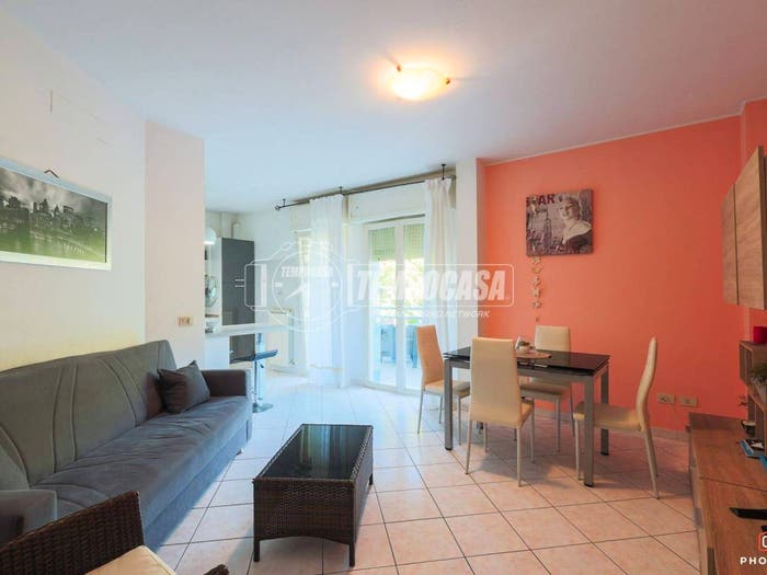 Appartamento trilocale in vendita in Via Egidio Renzi, Cattolica