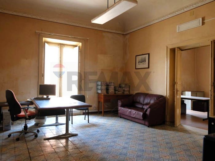 Casa con 6 locali in vendita in Favara