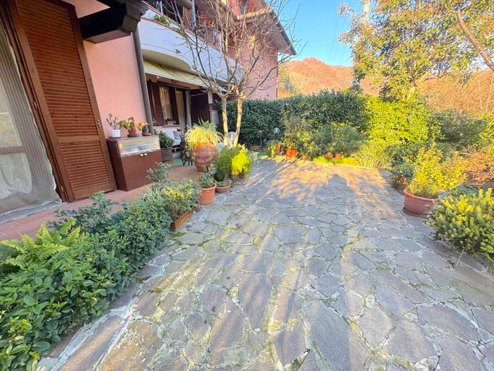 Appartamento trilocale in vendita in Via Bologna, Cantagallo