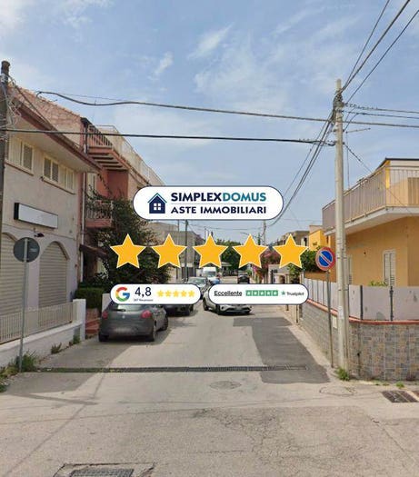 Appartamento con 5 locali in vendita in via Madonie, Epipoli, Siracusa