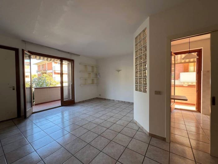 Appartamento quadrilocale in vendita in Via Perugia, Moie, Maiolati Spontini