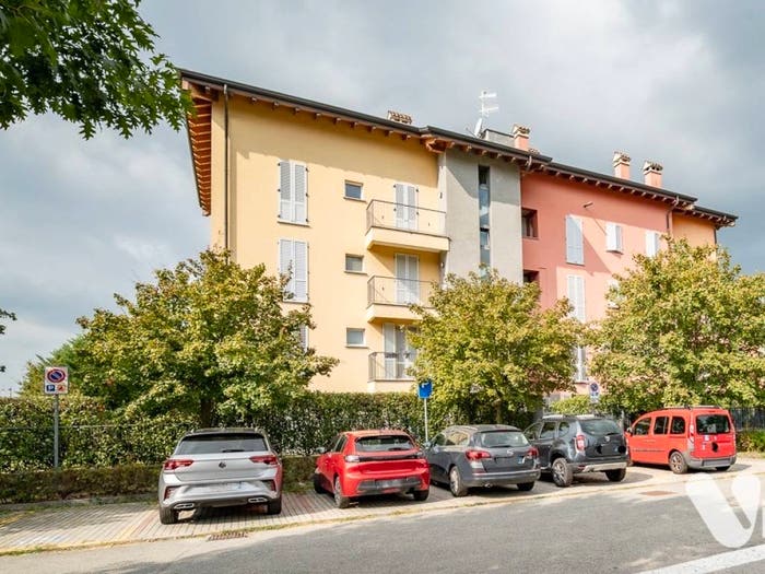 Appartamento trilocale in vendita in Via Papa Paolo VI, Centro, Oggiono