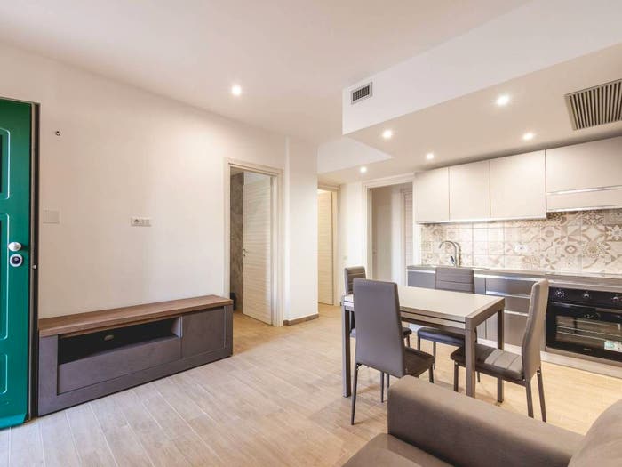 Appartamento bilocale in vendita in Via Alziator sn, Sant'Elia, Cagliari
