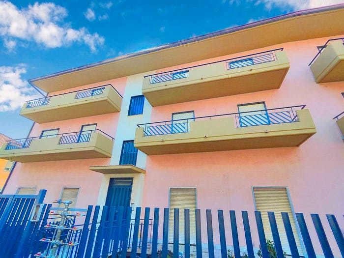Appartamento quadrilocale in vendita in Via Vergine Maria, Centro, Camporotondo Etneo