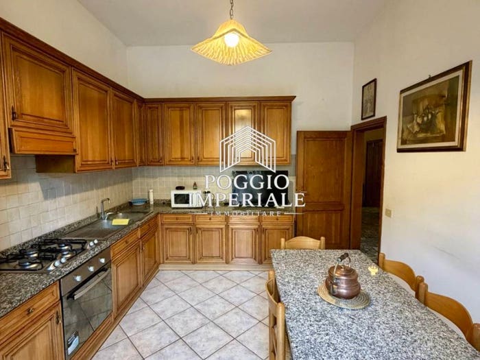 Appartamento con 5 locali in vendita in Via Maggio, Tavarnuzze, Impruneta