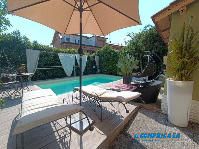 Casa con 6 locali in vendita in Centro, Peschiera del Garda