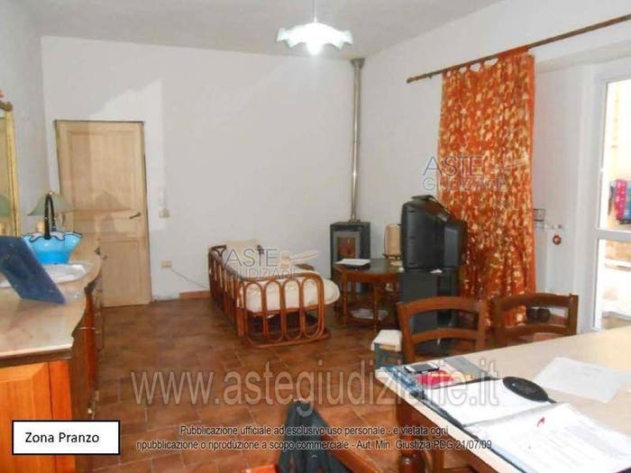 Appartamento con 6 locali in vendita in Via Corsica, Calangianus