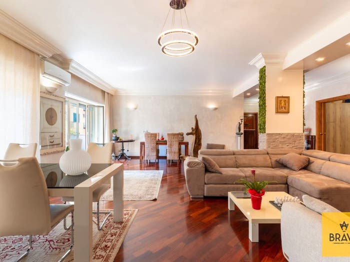 Appartamento con 6 locali in vendita in Via Marchese di Roccaforte, Libertà Villabianca, Palermo