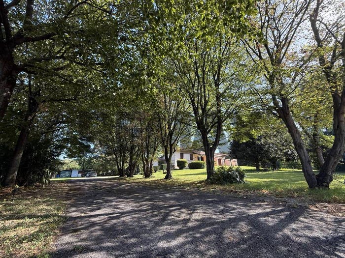Casa con 6 locali in vendita in Solferino