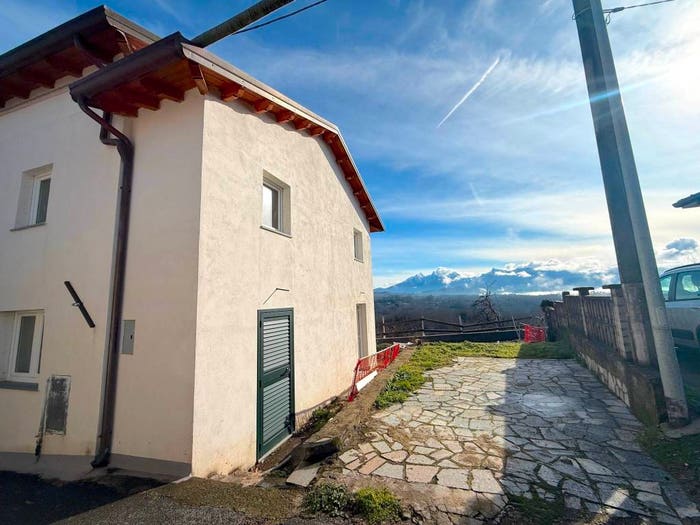 Casa trilocale in vendita in Aulla